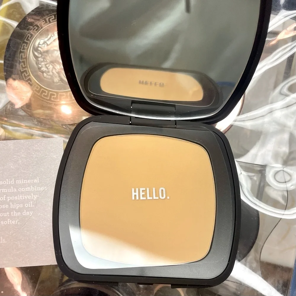 NWOB bareMinerals Ready Foundation Broad Spectrum R230 Bare Escentuals